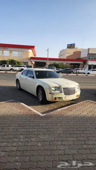 كرايسلر 300 2005