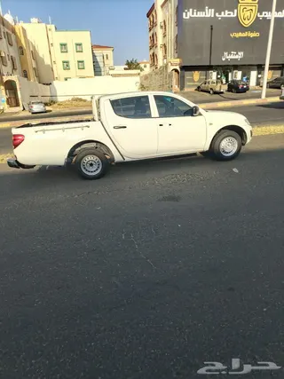ميتسوبيشي L200 2015
