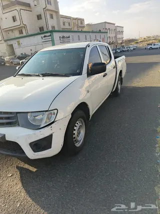 ميتسوبيشي L200 2015