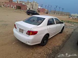 تويوتا كورولا 2010