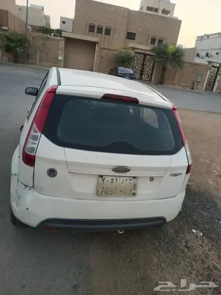 فورد Figo 2015