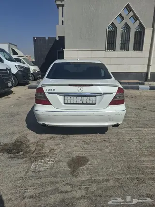 مرسيدس بنز E Class 2007