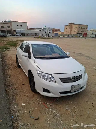 تويوتا كورولا 2010