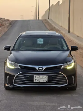 تويوتا افالون 2014