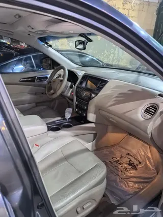 Nissan Pathfinder 2014