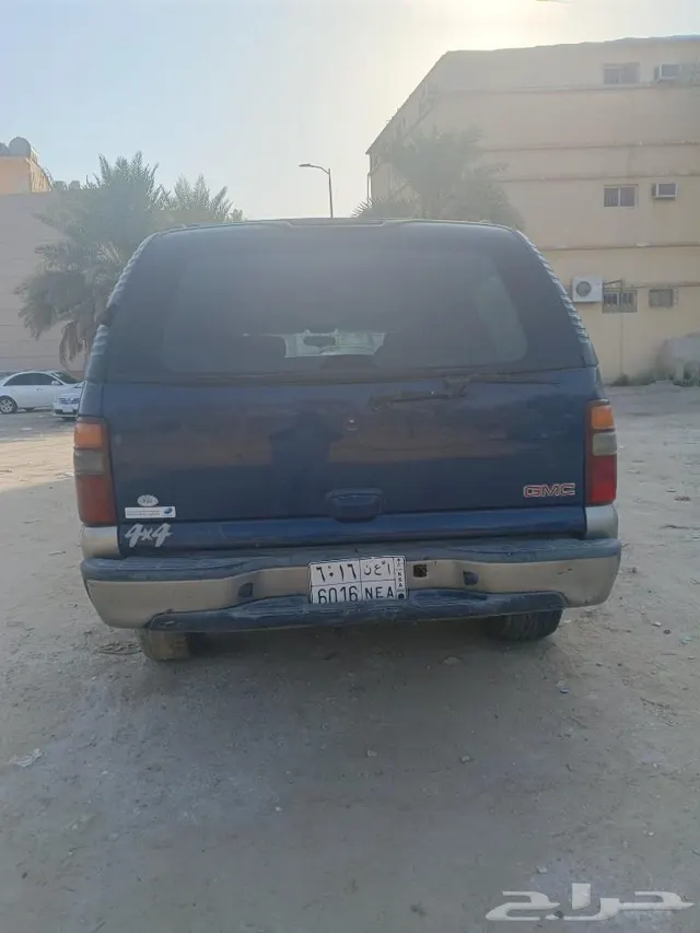 GMC Suburban 2000