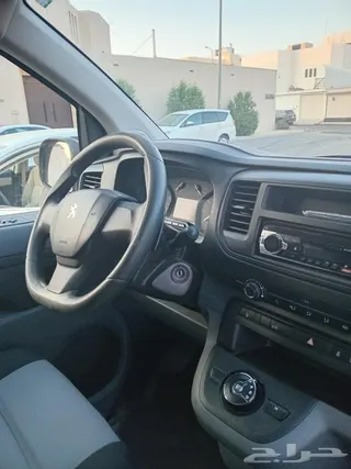 بيجو اكسبيرت 2018