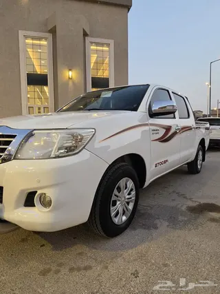 تويوتا هايلكس GLX 2014