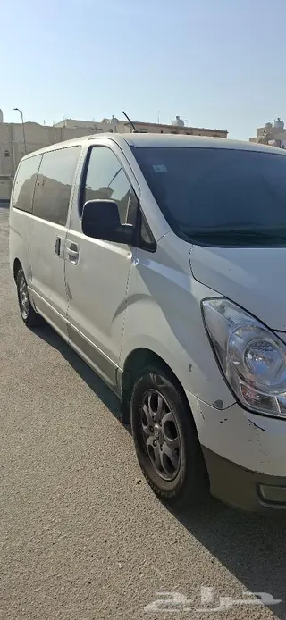 Hyundai H1 2010