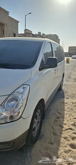 Hyundai H1 2010