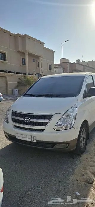 Hyundai H1 2010
