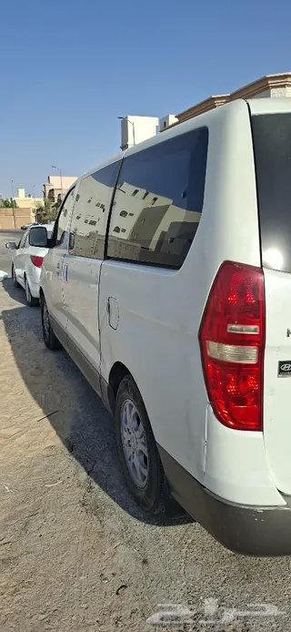 Hyundai H1 2010