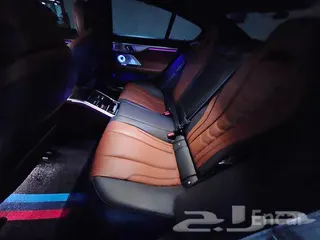 بي إم دبليو 8 Series 2025