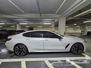 بي إم دبليو 8 Series 2025