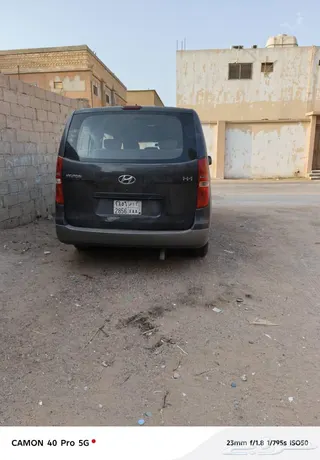 Hyundai H1 2011