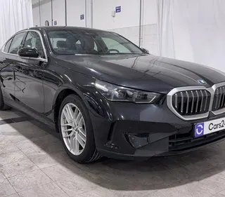 بي إم دبليو 5 Series 2024 — OneClickDrive