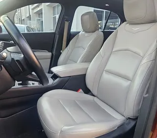كاديلاك XT4 2019
