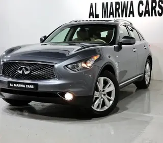 إنفينيتي QX70 2020