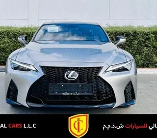 لكزس IS 350 2023 — OneClickDrive