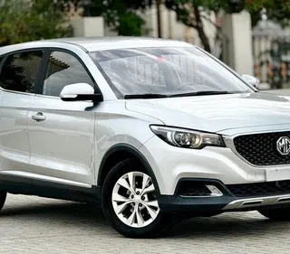 إم جي ZS 2025 — OneClickDrive