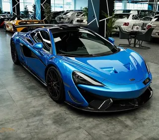 ماكلارين 620 R 2020 — OneClickDrive