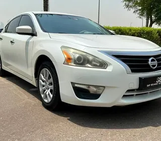 Nissan Altima 2015 — OneClickDrive