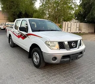 نيسان نافارا 2013