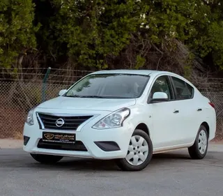Nissan Sunny SV 2022