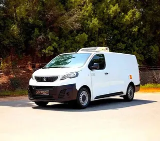 Peugeot Expert 2022 — OneClickDrive