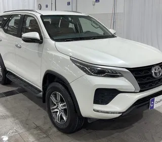Toyota Fortuner EXR 2022 — OneClickDrive