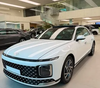 Hyundai Azera 2026 — OneClickDrive