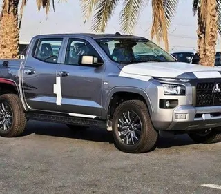 ميتسوبيشي L200 2025 — OneClickDrive