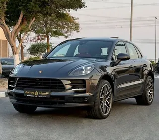 Porsche Macan 2021 — OneClickDrive