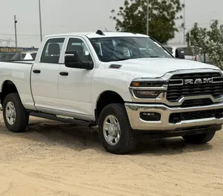 دودج Ram 2500 2025 — OneClickDrive