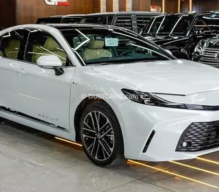 تويوتا كامري 2025 — OneClickDrive