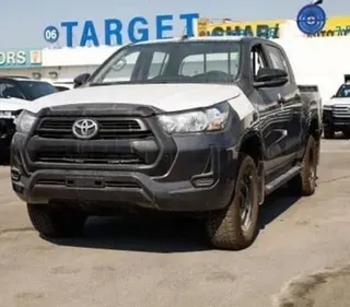 Toyota Hilux 2025 — OneClickDrive