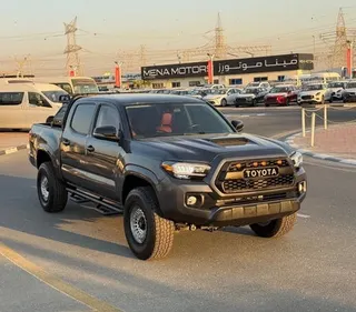 Toyota Tacoma 2023 — OneClickDrive