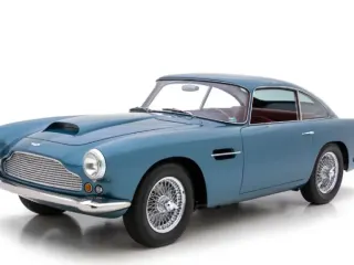 أستون مارتن Db 4 1960 — Auto Trader UAE