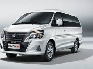 Dongfong M 5 2023 — Auto Trader UAE