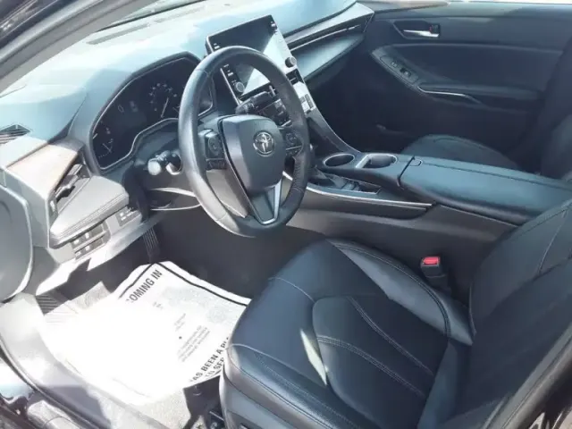 Toyota Avalon 2022