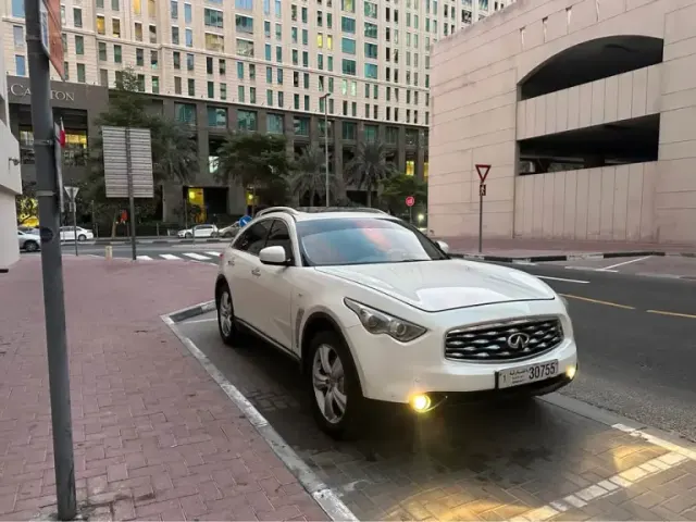 Infiniti FX 35 2010