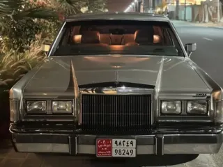 لينكون Zephyr 1988 — Auto Trader UAE
