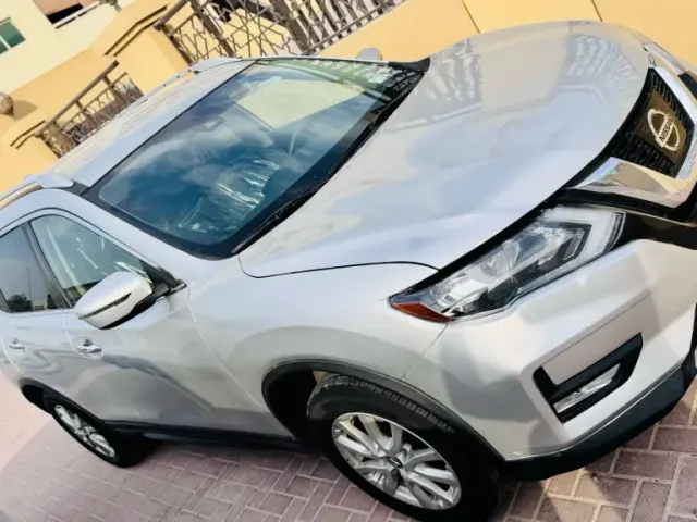 Nissan Rogue SV 2020