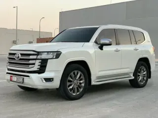 تويوتا لاند كروزر GXR 2022 — Auto Trader UAE