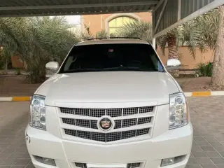 كاديلاك اسكاليد 2013 — Auto Trader UAE