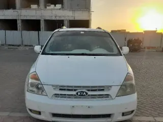كيا كارنيفال 2009 — Auto Trader UAE
