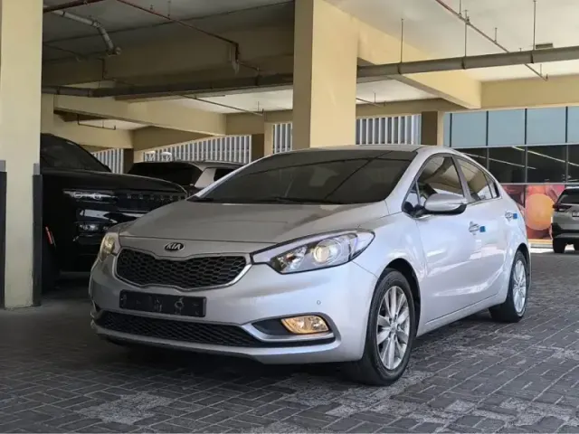 Kia k3 low mileage full option in good price