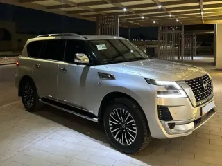 Nissan Patrol Platinum 2023 — Auto Trader UAE