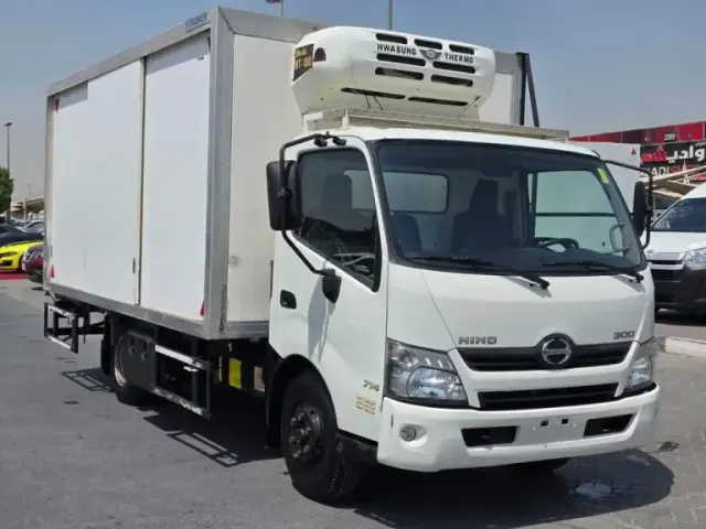 Hino 300 Series 2018