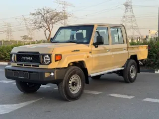 Toyota Land Cruiser Pickup VXR 2025